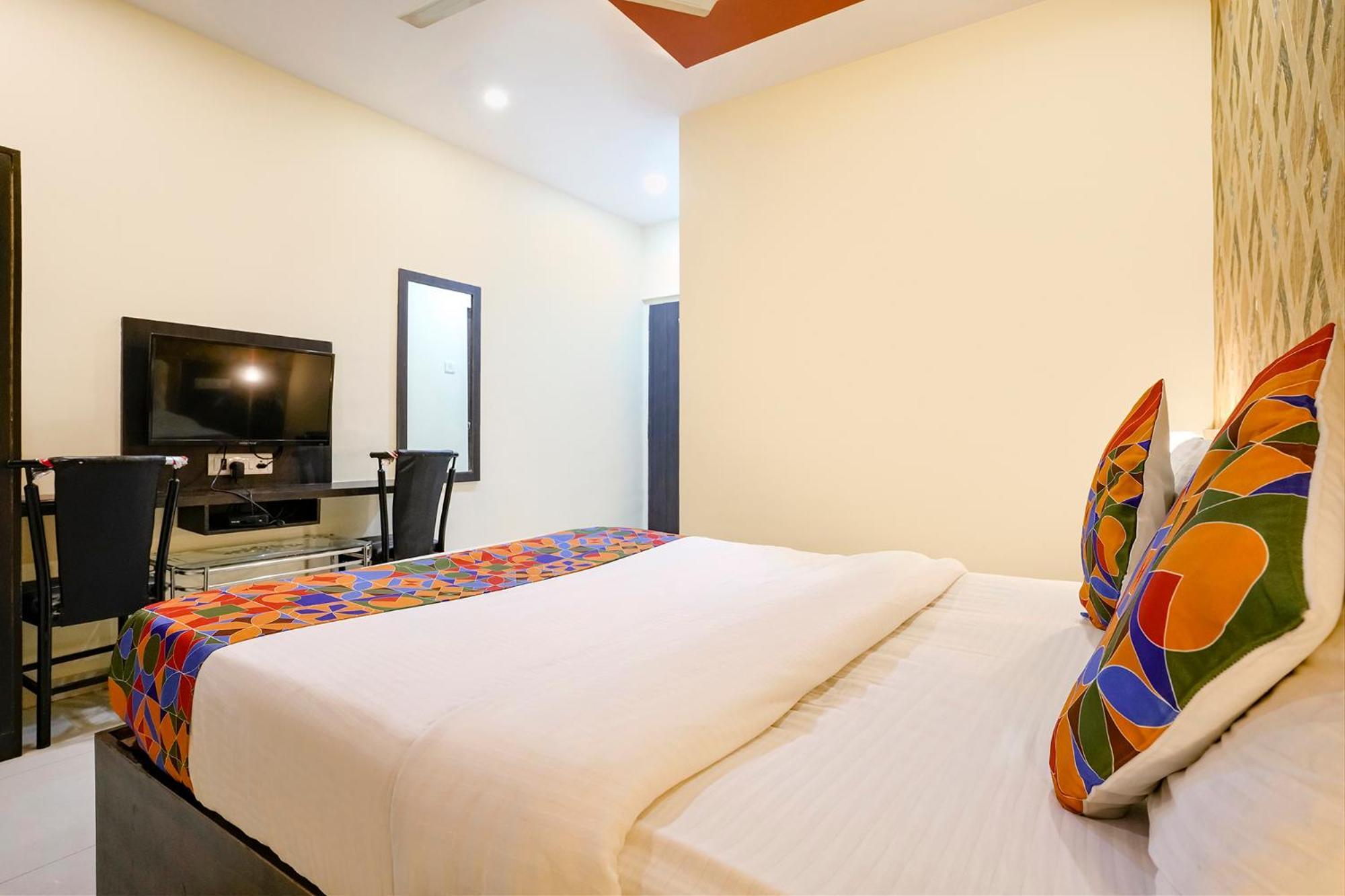 Fabhotel Sai Vihar Kolshet Exterior photo